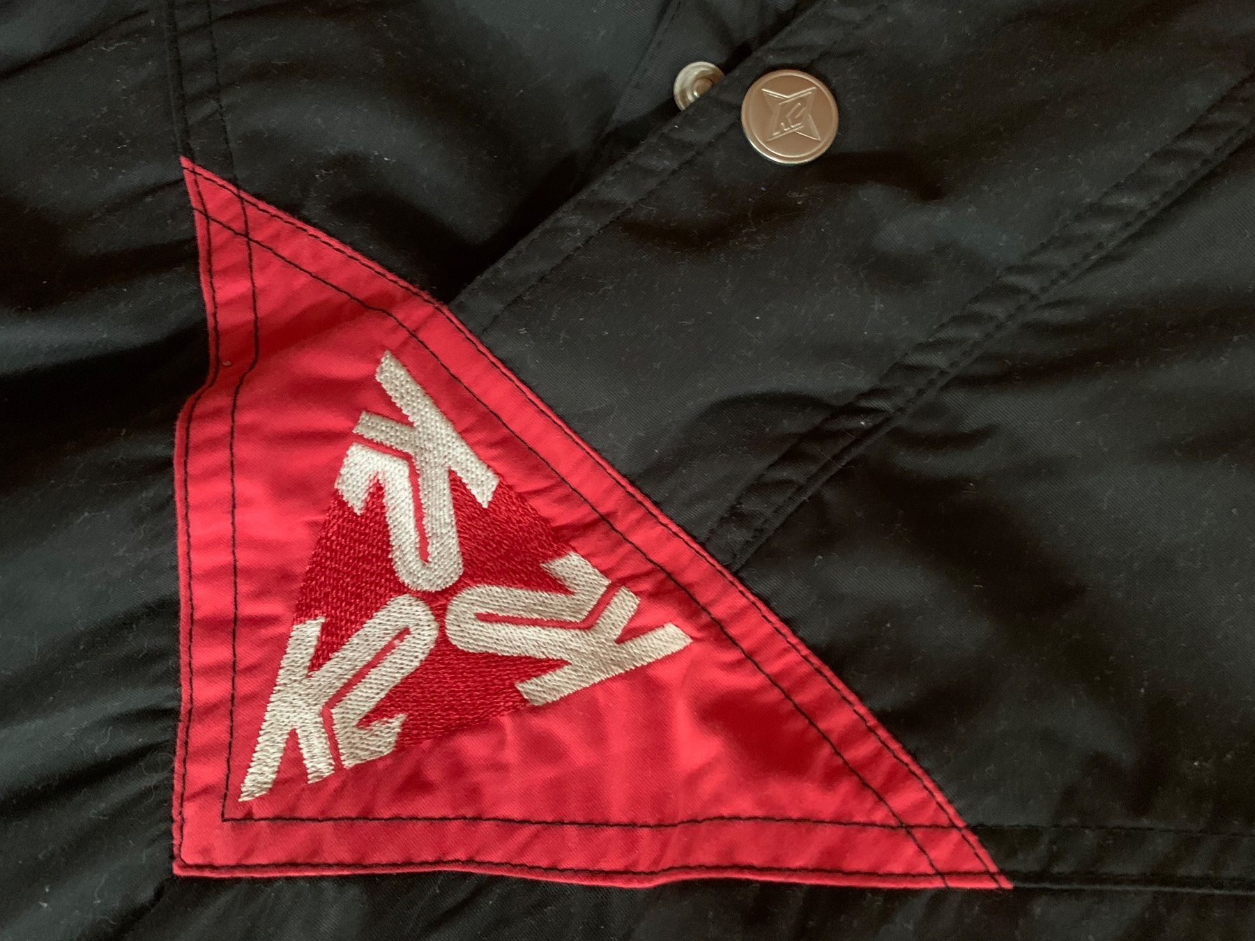 Giacche: VTG  Mens K2 Jacket Ski Gr L "Born For Action" – Usato da Interlaken venduto da Bona55 5