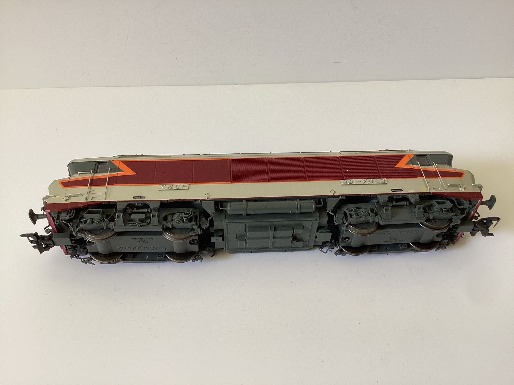 LS Models Modelleisenbahnen: LS Models 10044 SNCF BB 7003 TEE H0 1:87 – Gebraucht aus Effretikon von simtek_de 3