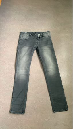 Graue Herren Jeans, Grösse 34/36- Top Zustand!