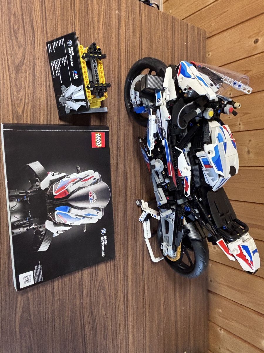 Lego Baukästen: LEGO Technic BMW M 1000 RR 42130 komplett – Gebraucht aus Gerlafingen von Marcryter 3