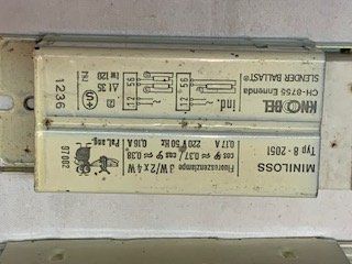 Elektronikbauteile: 3 Stk. Starter zu Neonröhren - Lampen – Gebraucht aus Büren SO von omsa 1
