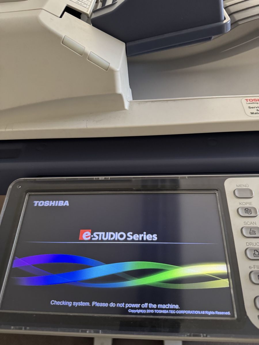 Toshiba Fotocopiatrici: Toshiba Farbkopierer   – Difettoso da Zürich venduto da takol 3