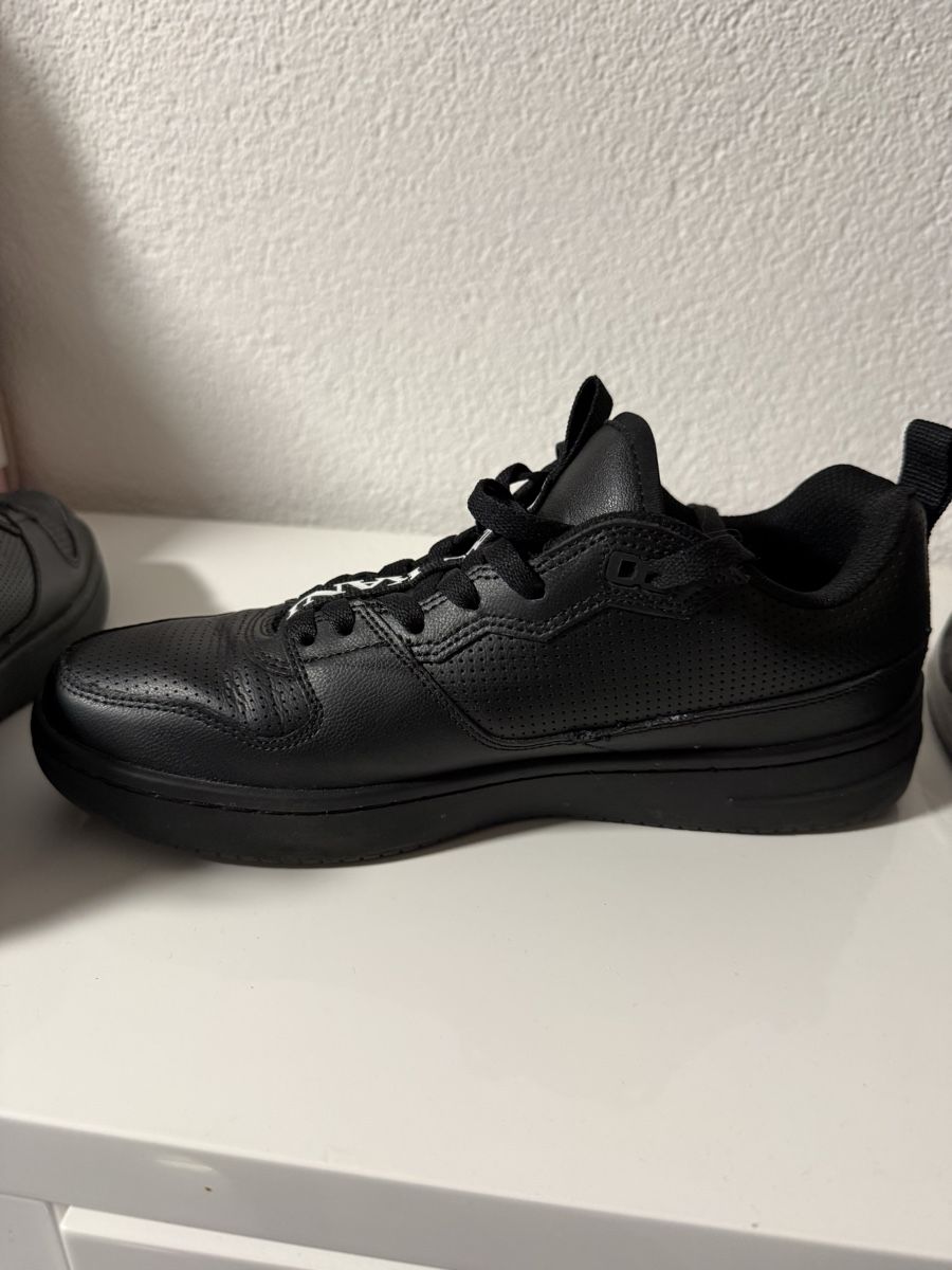 Scarpe da uomo: Karl Kani schwarz Grösse 44 neu – Nuovo (secondo la descrizione) da Klingnau venduto da Kano_14 3