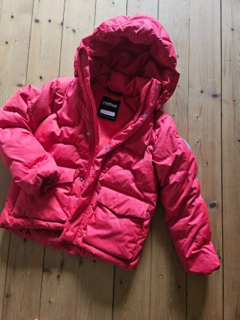 Reima Daunenjacke warm, 128 neuwertig, wasserfest
