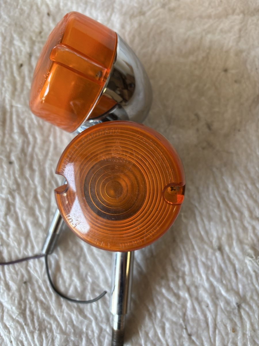 Harley-Davidson Tutti i ricambio per moto: Harley Davidson Blinker zwei Stück – Usato da Schötz venduto da Harley35 2