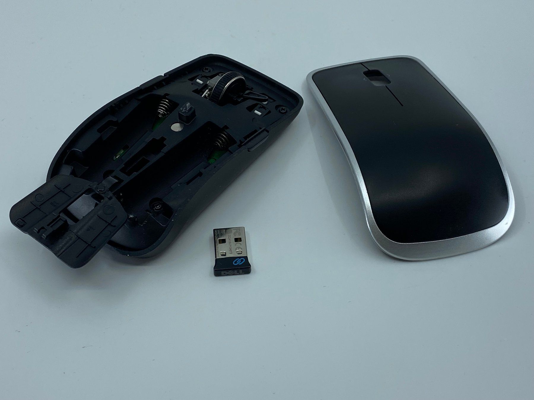 Mouse: Dell Wireless Laser Mouse WM514 mit USB Dongle – Usato da Langwiesen venduto da Restposten-24 7