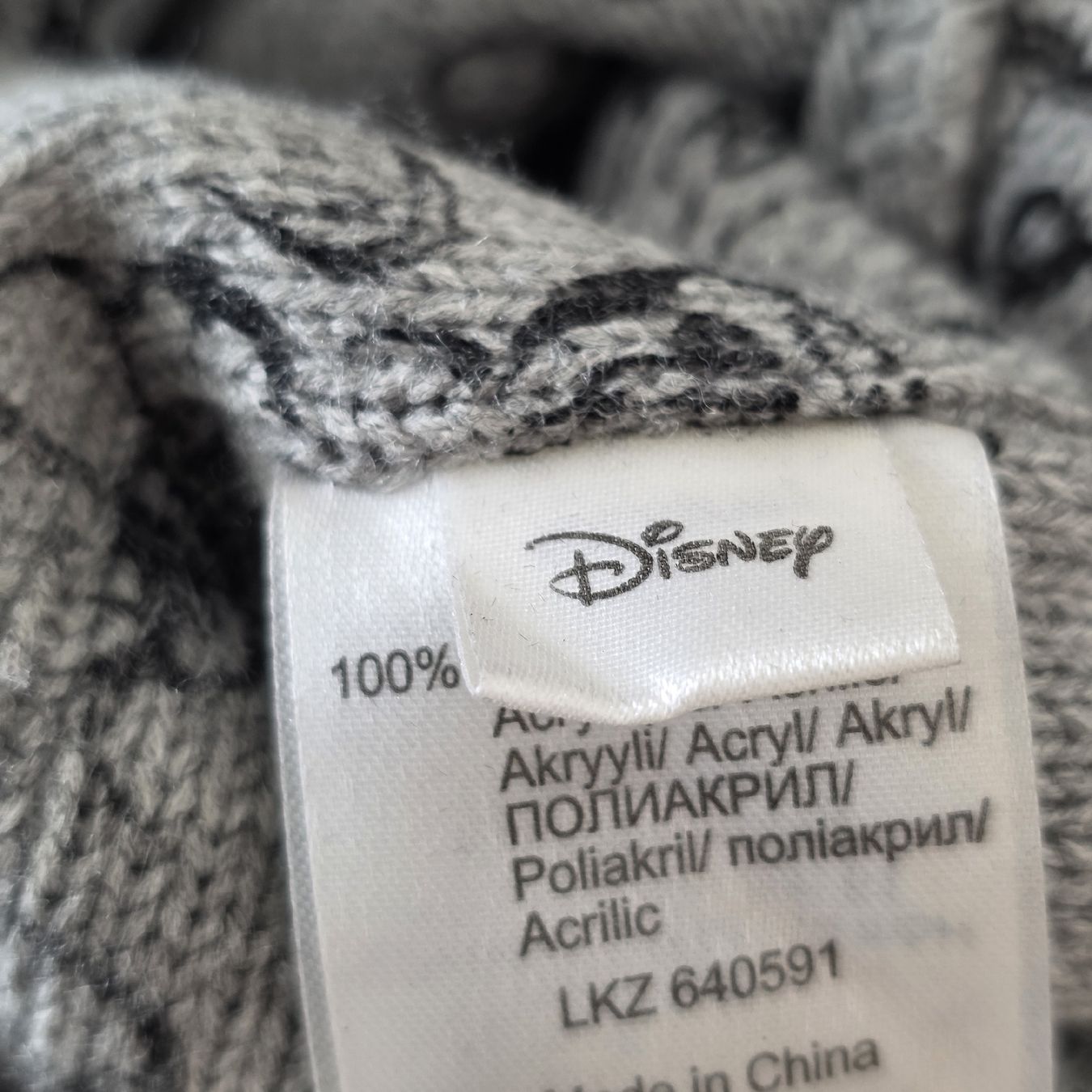 Copricapi, berretti & cappellini: Mütze Disney Mickey Maus grau  – Usato da Rheinsulz venduto da Gilea 3