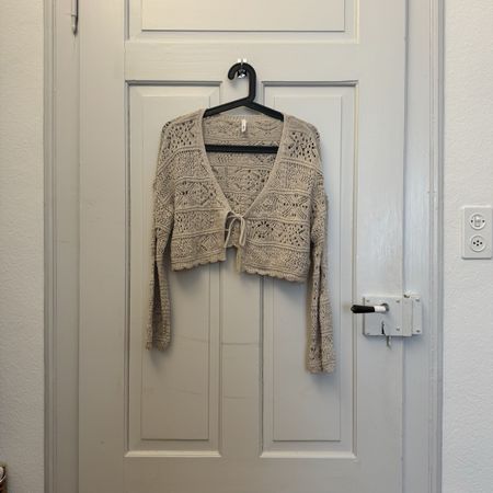 Gehäkelter Cardigan Sommer-Look Gr. S von ONLY, beige