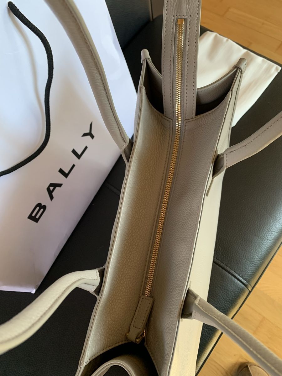 Bally Borse da donna: Bally Tasche Leder beige neu – Nuovo e nell'imballaggio originale da Sempach venduto da katzaana3 2