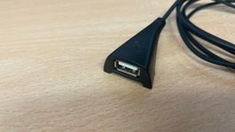 Logitech USB Kabel für auf den Tisch