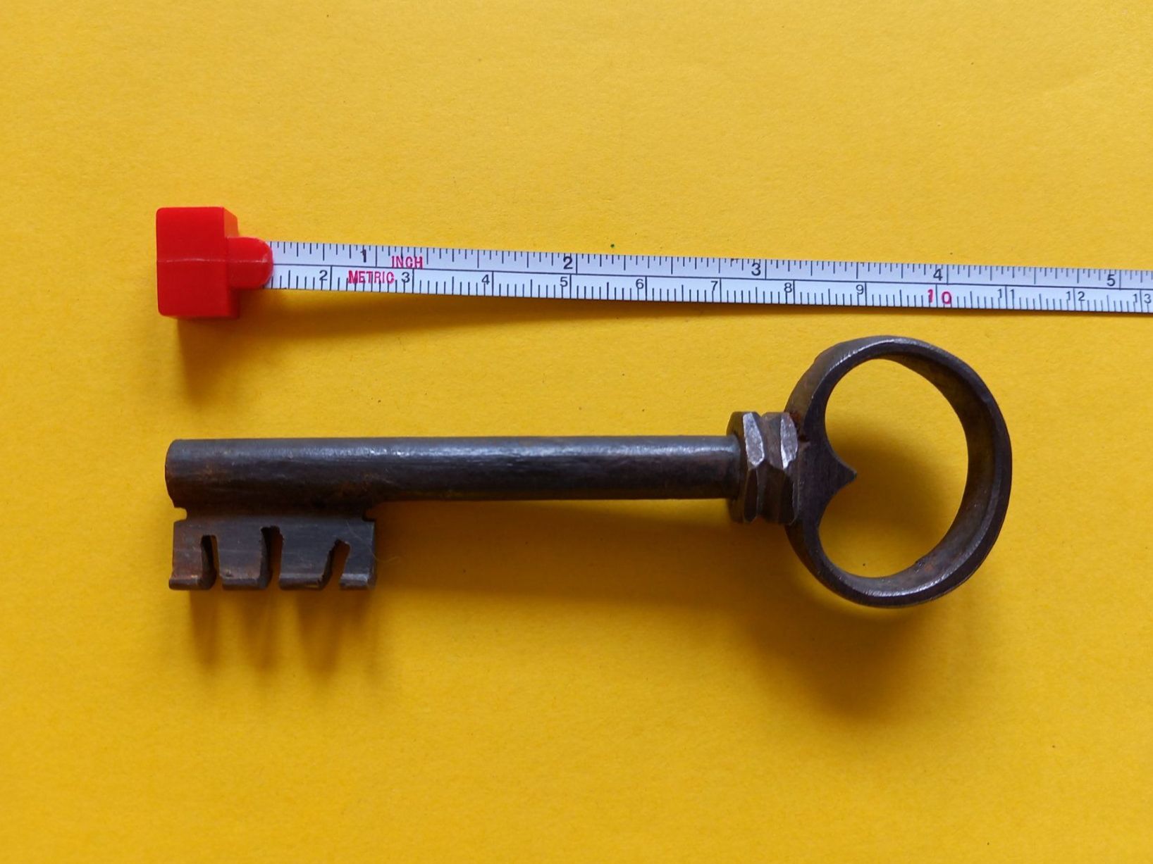Schlüssel: Clef ancienne en fer forgé – Gebraucht aus Rossens FR von Souris1