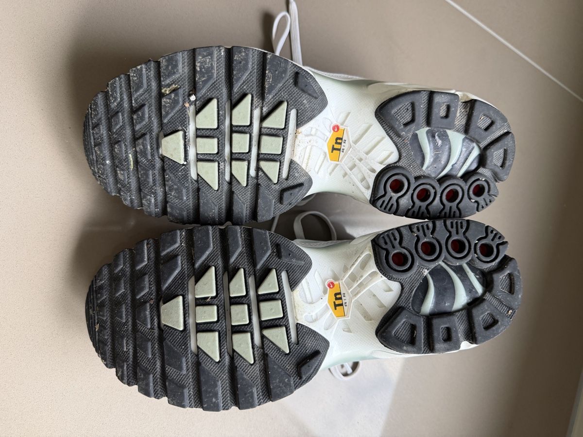 Nike Damenschuhe: Nike Air Max TN Gr. 37.5 – Gebraucht aus Jona von Stijo6 2