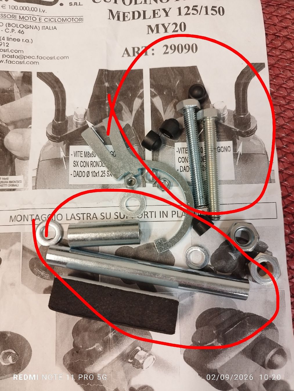 Piaggio Tutti pezzi di ricambio per scooter: Windschield für Piaggio Medley 125 – Difettoso da Oberengstringen venduto da Zsolt 2