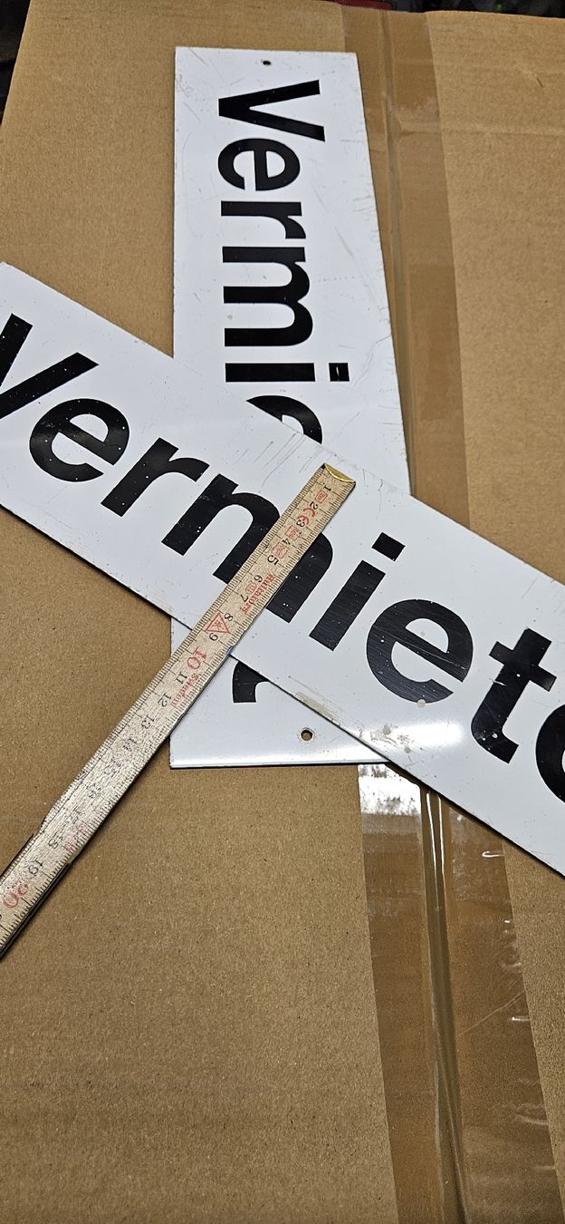 Insegne: "Vermietet" Schilder, – Usato da Baar venduto da Vel...Baar45 4