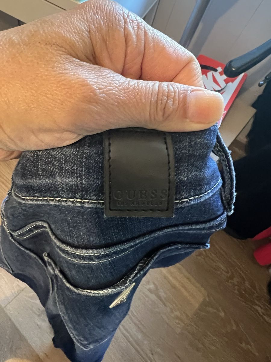 Guess Jeans: Guess jeans – Gebraucht aus Moudon von patricia115 3