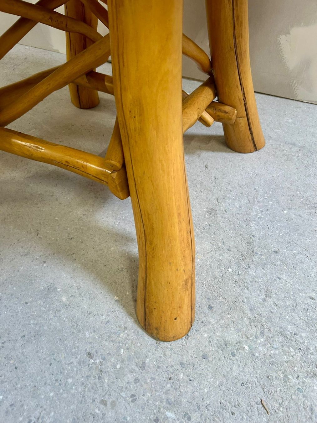 Tavoli: Rustikaler Gartentisch Teak Holz Esstisch rund massiv stabil – Usato da Rickenbach ZH venduto da Der-Insider 8