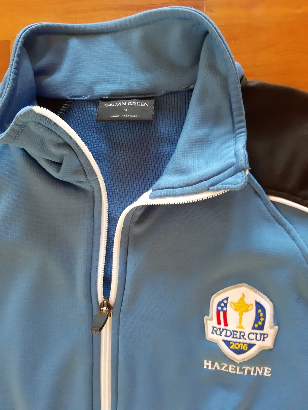 Giacche: Ryders Cup Trainerjacke und Ryders Cup Winterjacke – Usato da Altstätten SG venduto da Tschuppben 1
