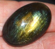 Cabochon L-9412 – Labradorit 27x17mm 30.65 Karat