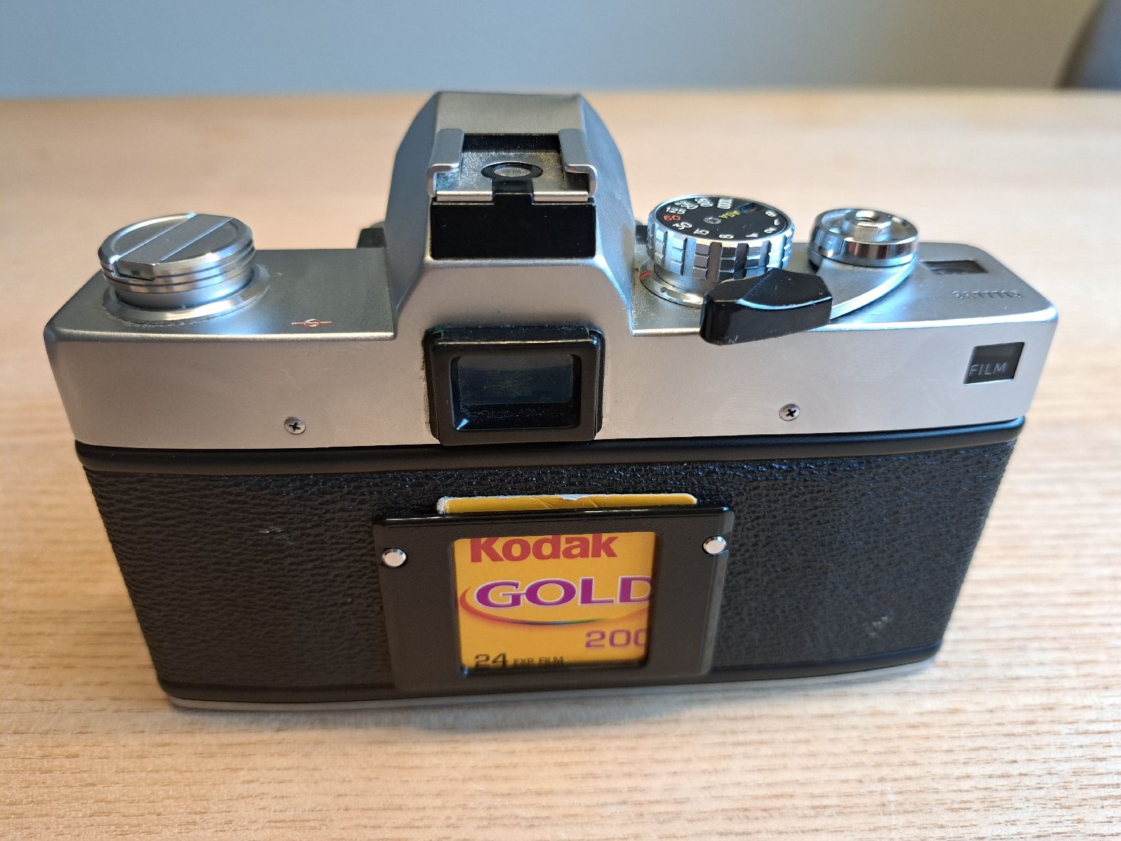 Minolta Kamera: Minolta SRT303b mit Objektiven und Koffer – Gebraucht aus Ringgenberg BE von Veloeli- 5