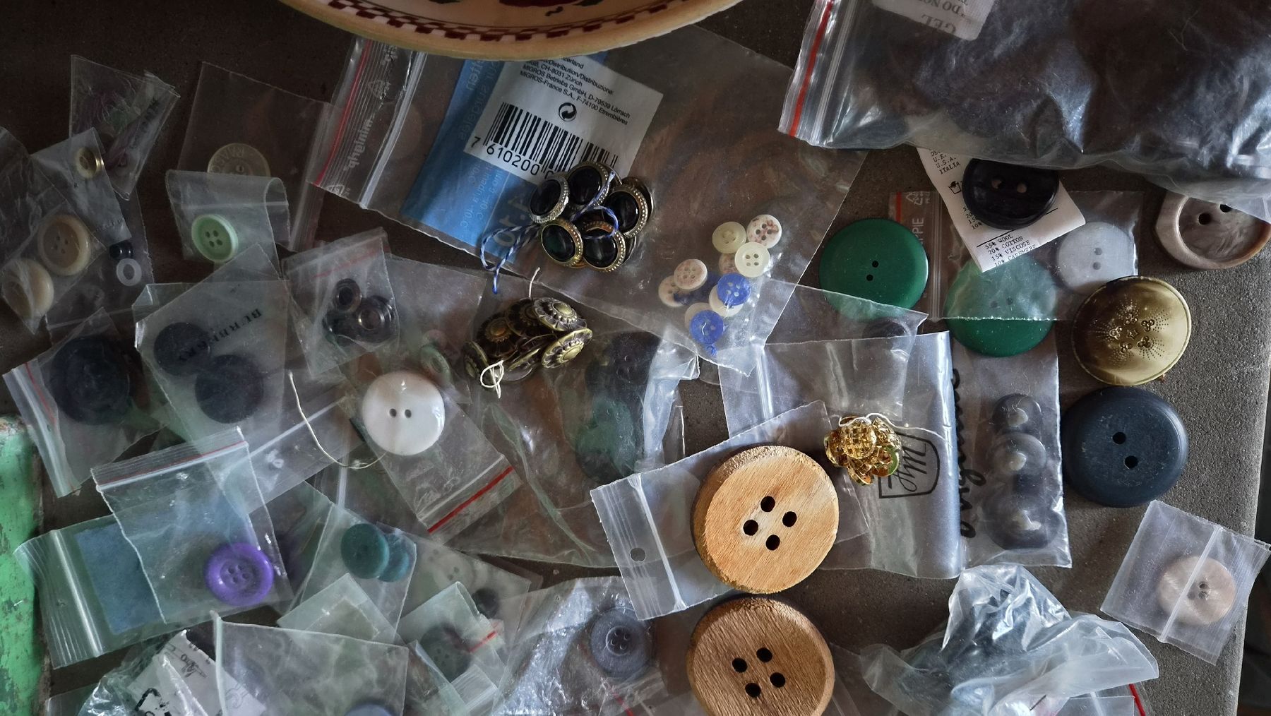 Boutons: Knöpfe Sammlung  – Neuf (Voir description) à Kölliken par Upcycling-by-Mc-TAM 4
