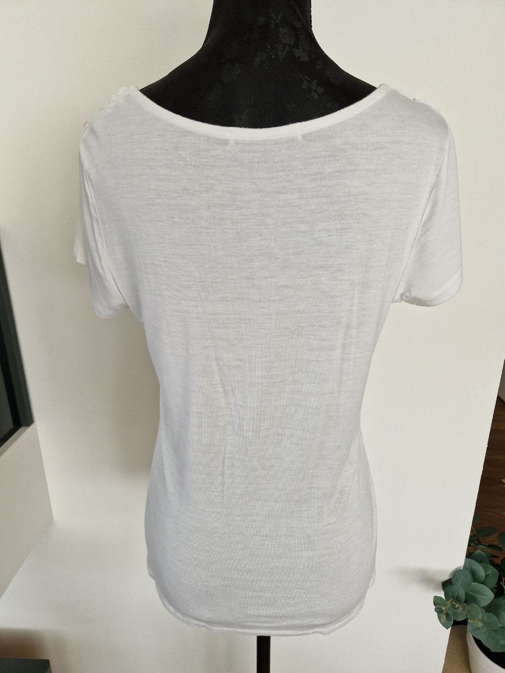 Lotti di vestiti: Tshirt und Cardigan, Gr. S – Usato da Nendeln venduto da allerliabschteszuegs 7