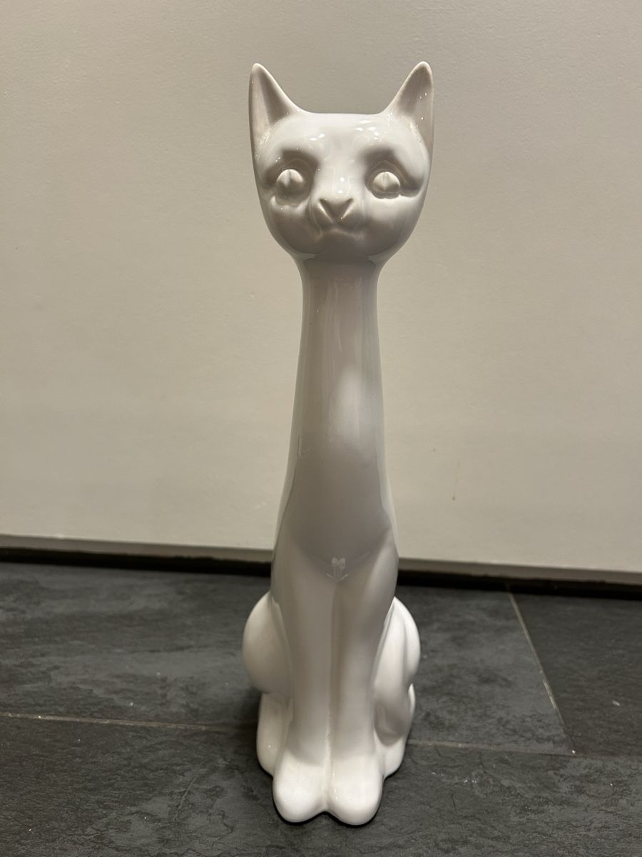 Statuette: Porzellan Katze – Usato da Winterthur venduto da gaby.00
