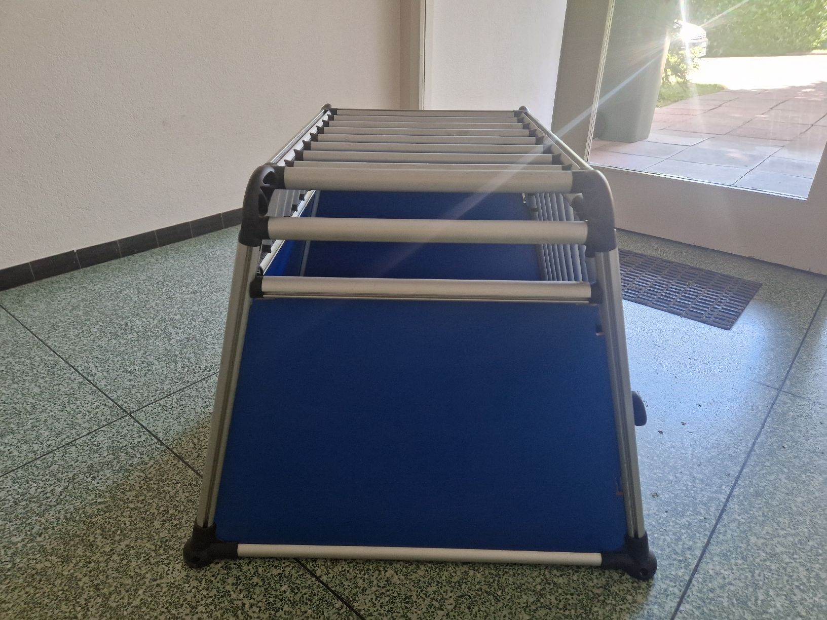 4pets Gabbie, trasporto & Sicurezza: Hundebox Medium von 4Pets – Usato da Baden venduto da tobysuter 1