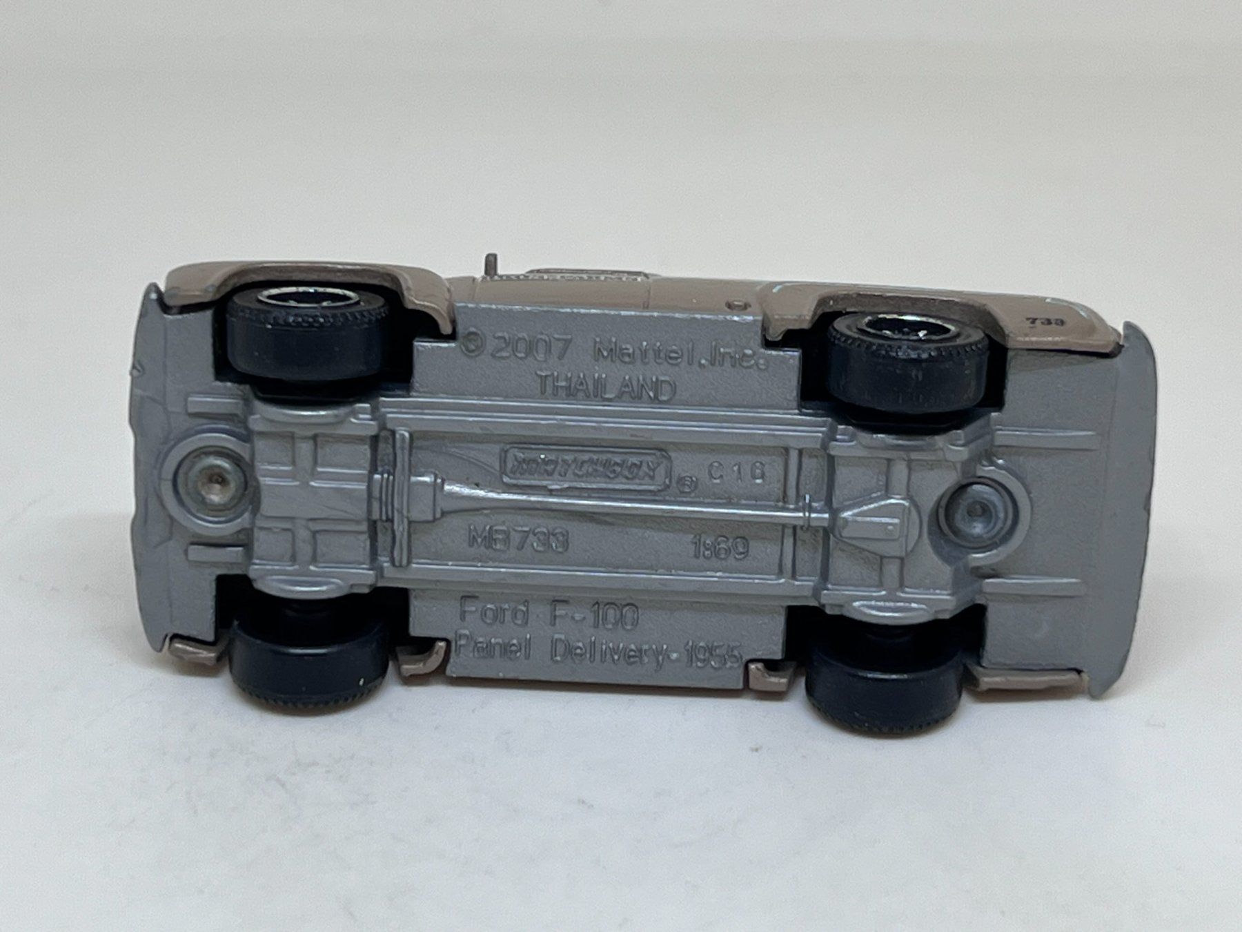 Matchbox Modellini d'auto: Matchbox Ford F-100 Panel Delivery 1955 #74 – Usato da Wildegg venduto da LaaBoutique 3