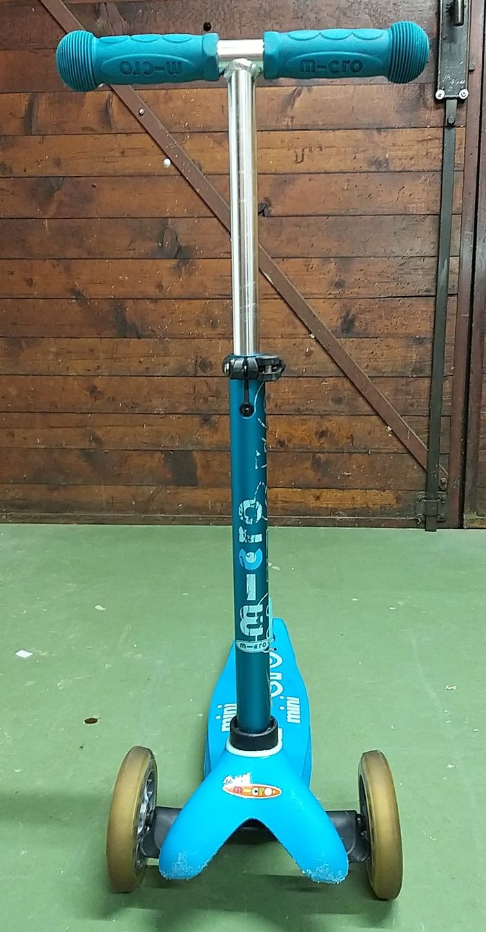 Micro Kickboard: Micro Mini Scooter blau mit neuen Rädern – Usato da Luterbach venduto da Joachim76 3