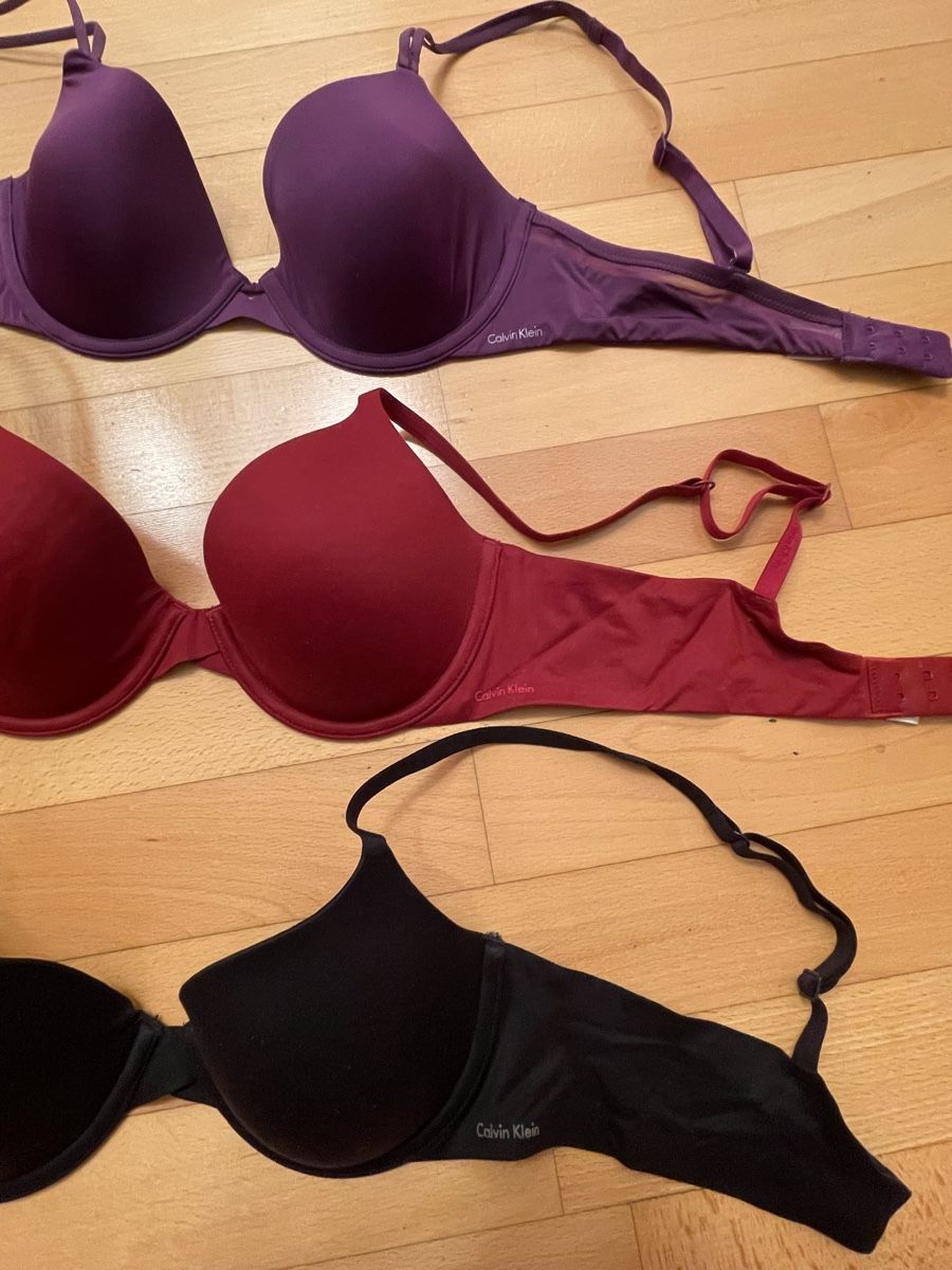 Calvin Klein Altra biancheria intima: Calvin Klein 3 Bra 75B – Usato da Castagnola venduto da Car2X2N 1