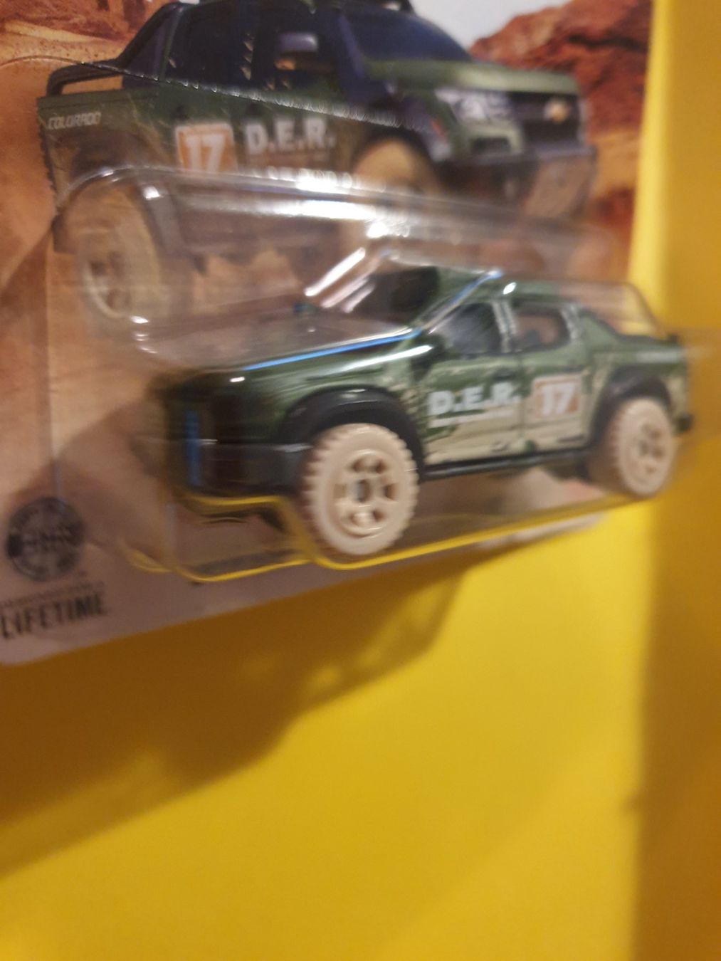 Matchbox Modellautos: Matchbox 2016 CHEVY COLORADO EXTREME – Neu und originalverpackt aus Oftringen von Rotor 3
