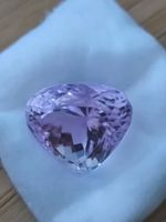 Kunzit Edelstein. Rosa / Violett – 19,17 Karat