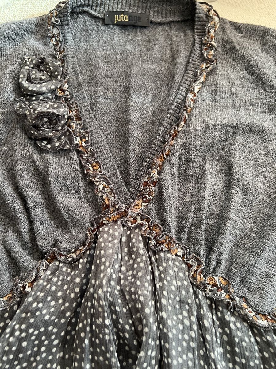 Top: Vintage Y2K top size S – Usato da Zürich venduto da dor_9l9g 5