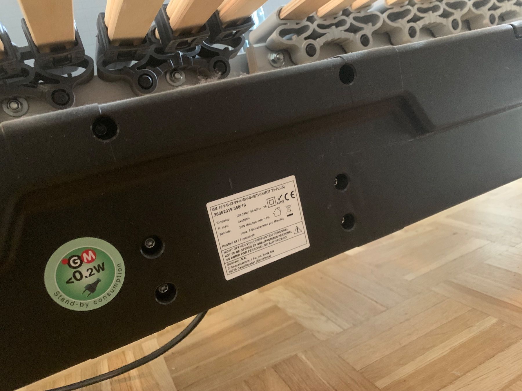 Letti: Lit électrique 206cm x 96 cm – Usato da Neuchâtel venduto da Aquila99 4