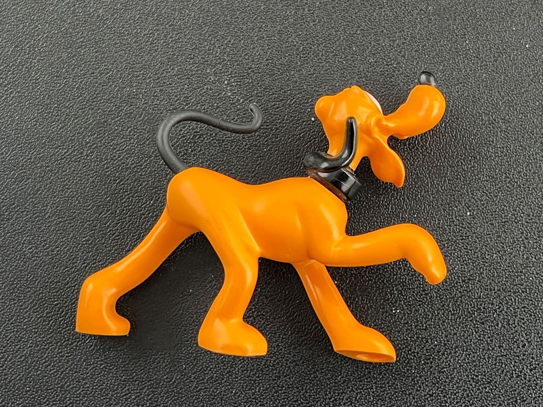 Lego Statuette: Disney Pluto von Lego – Usato da Winterthur venduto da Wusa01 1