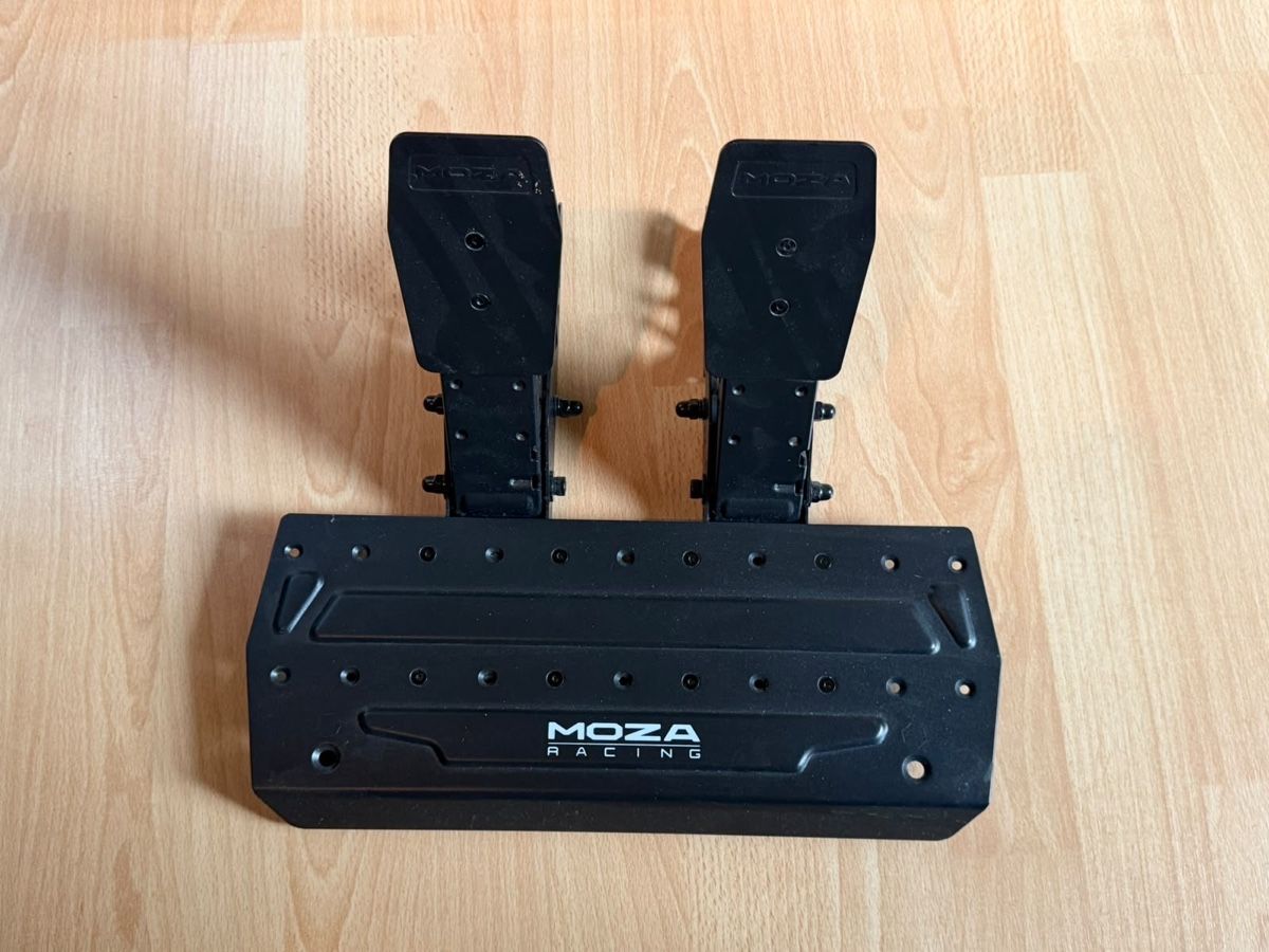 Console: Moza Racing R5 Steering Wheel Set – Nuovo (secondo la descrizione) da Tuggen venduto da Matt.Sp 1