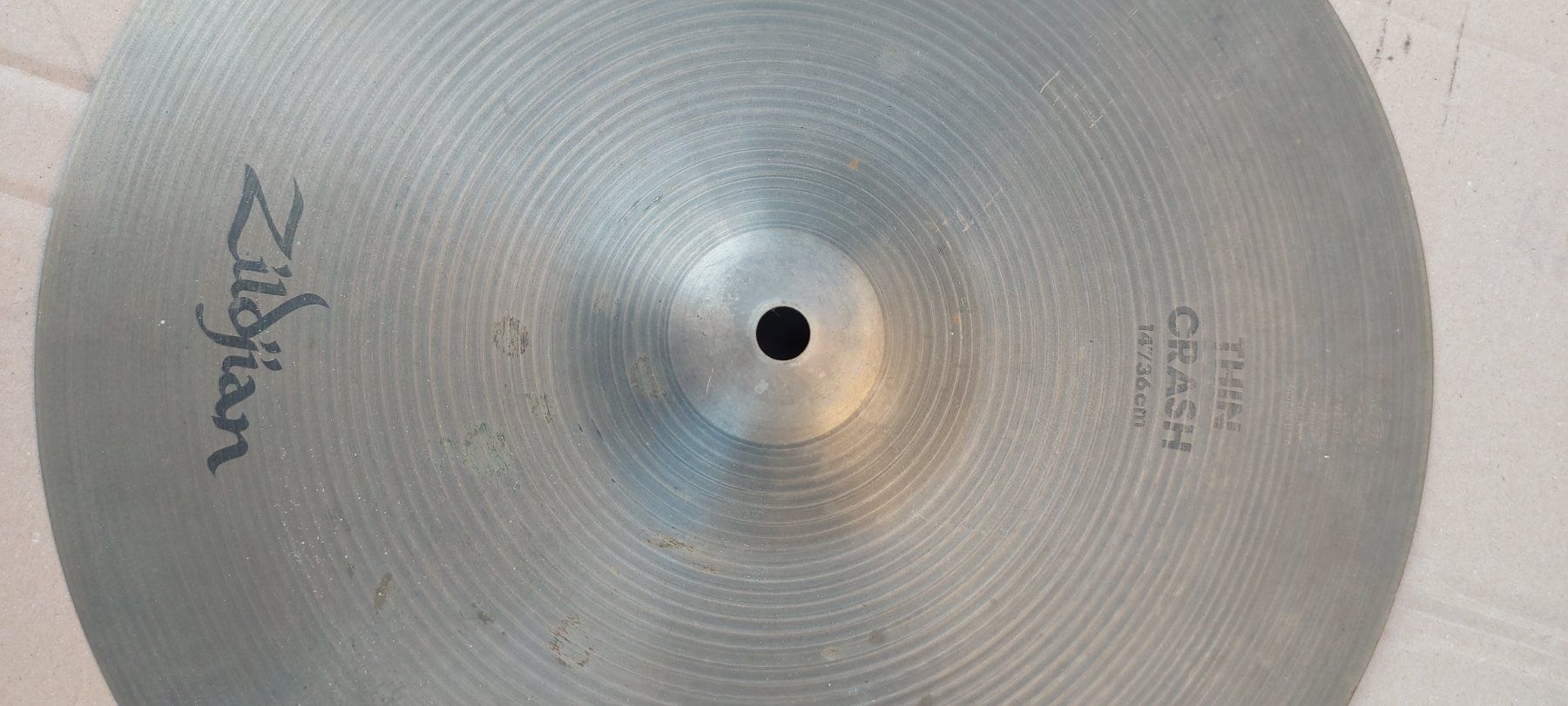 Zildjian Musikinstrumente: 14" Crash Zildjian aus 80-er – Gebraucht aus Glattbrugg von Swissmusik 2