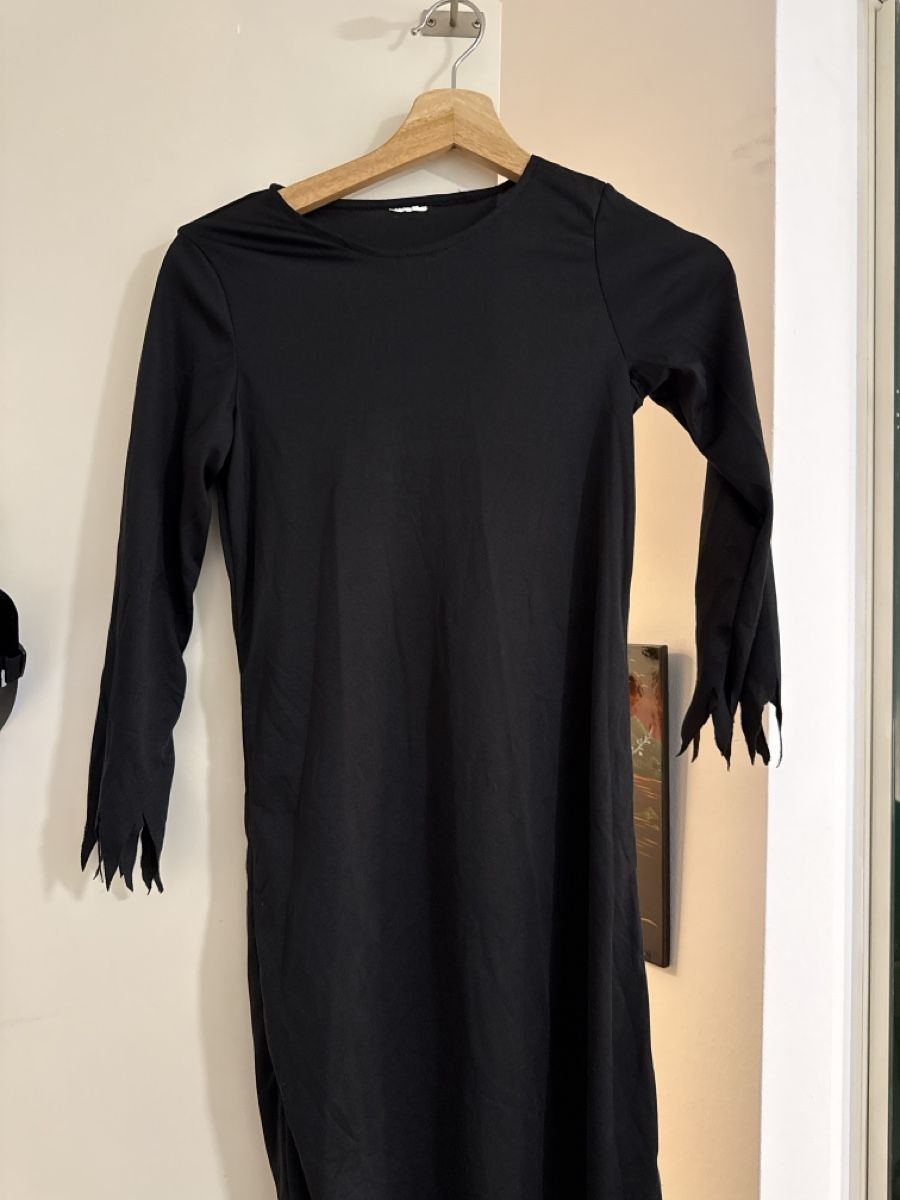 Costumi: Halloween costume  – Usato da Genève venduto da hai_2rp8 1