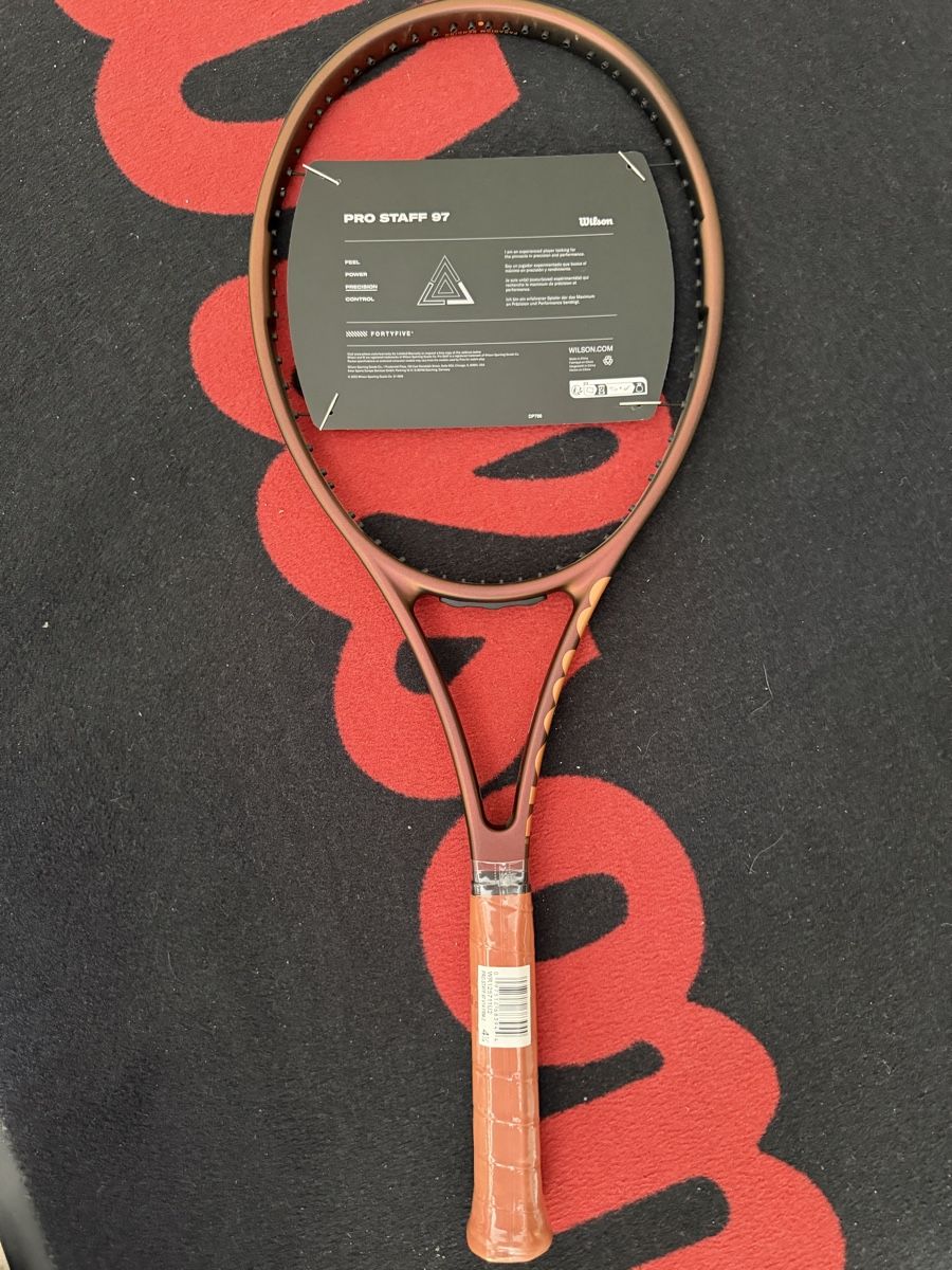 Wilson Racchette: Wilson Pro Staff 97 Tennis Racket New – Nuovo e nell'imballaggio originale da Unterägeri venduto da Bestbuy99 1