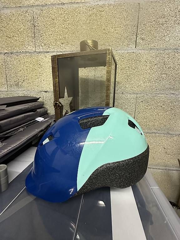 Caschi: Casque enfant  – Usato da Gimel venduto da Cindy2018 2