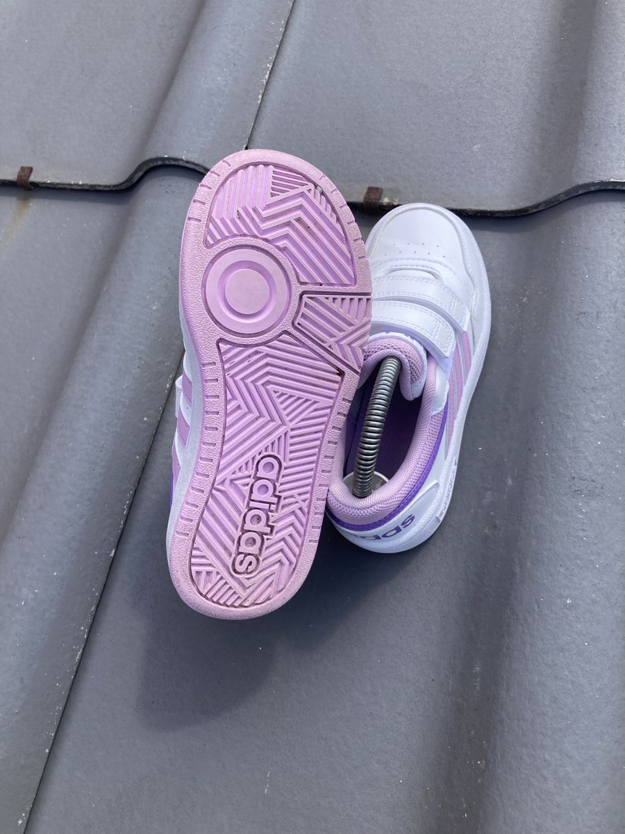 Adidas Scarpe per ragazze: Adidas – Nuovo (secondo la descrizione) da Dompierre FR venduto da matmath 5
