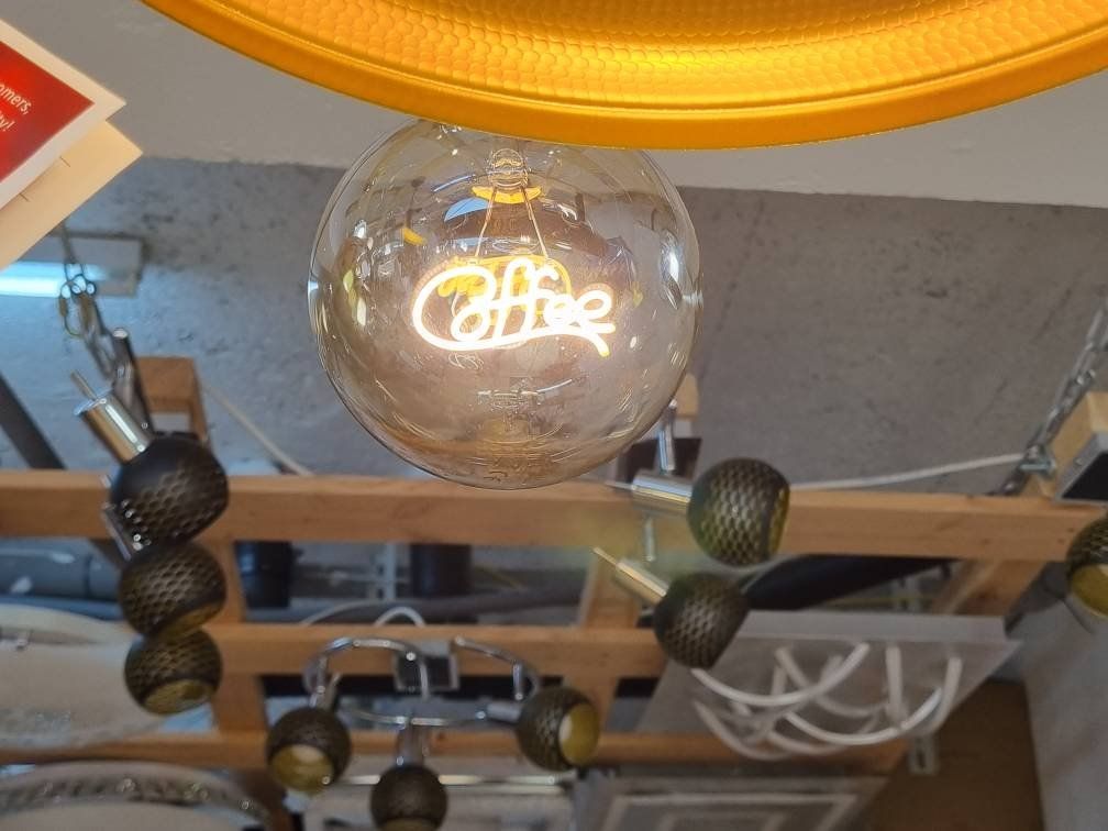 Kronleuchter & Deckenlampen: Hängelampe mit Coffee Glühbirne – Neu und originalverpackt aus Lachen SZ von ANDDUS-MASSLIGHT 2