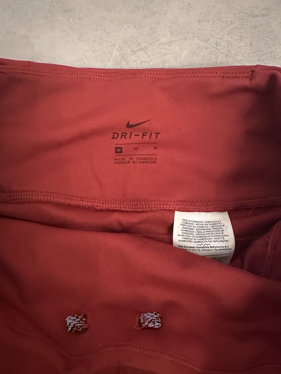 Nike Leggings: Lauf Leggings Nike Trail – Usato da Sirnach venduto da Robine1991 2