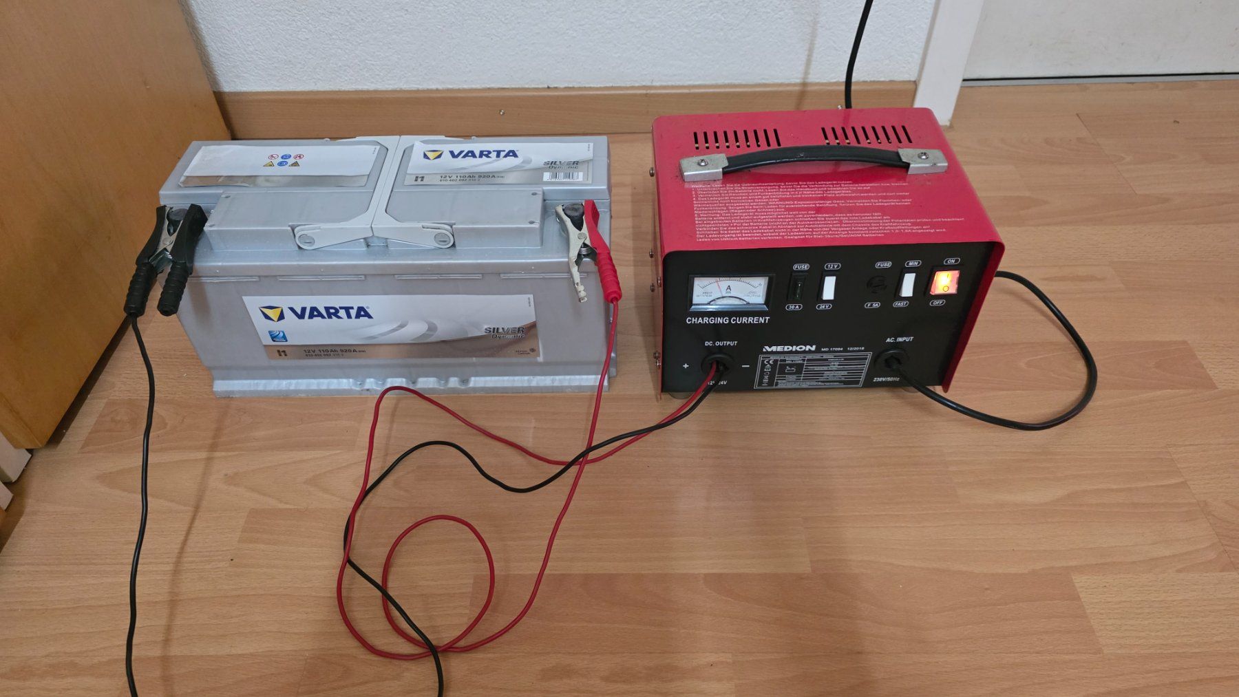 Varta Batteries: Auot Batterie  12V 110Ah 920A – D'occasion à Buchs SG par nefi022
