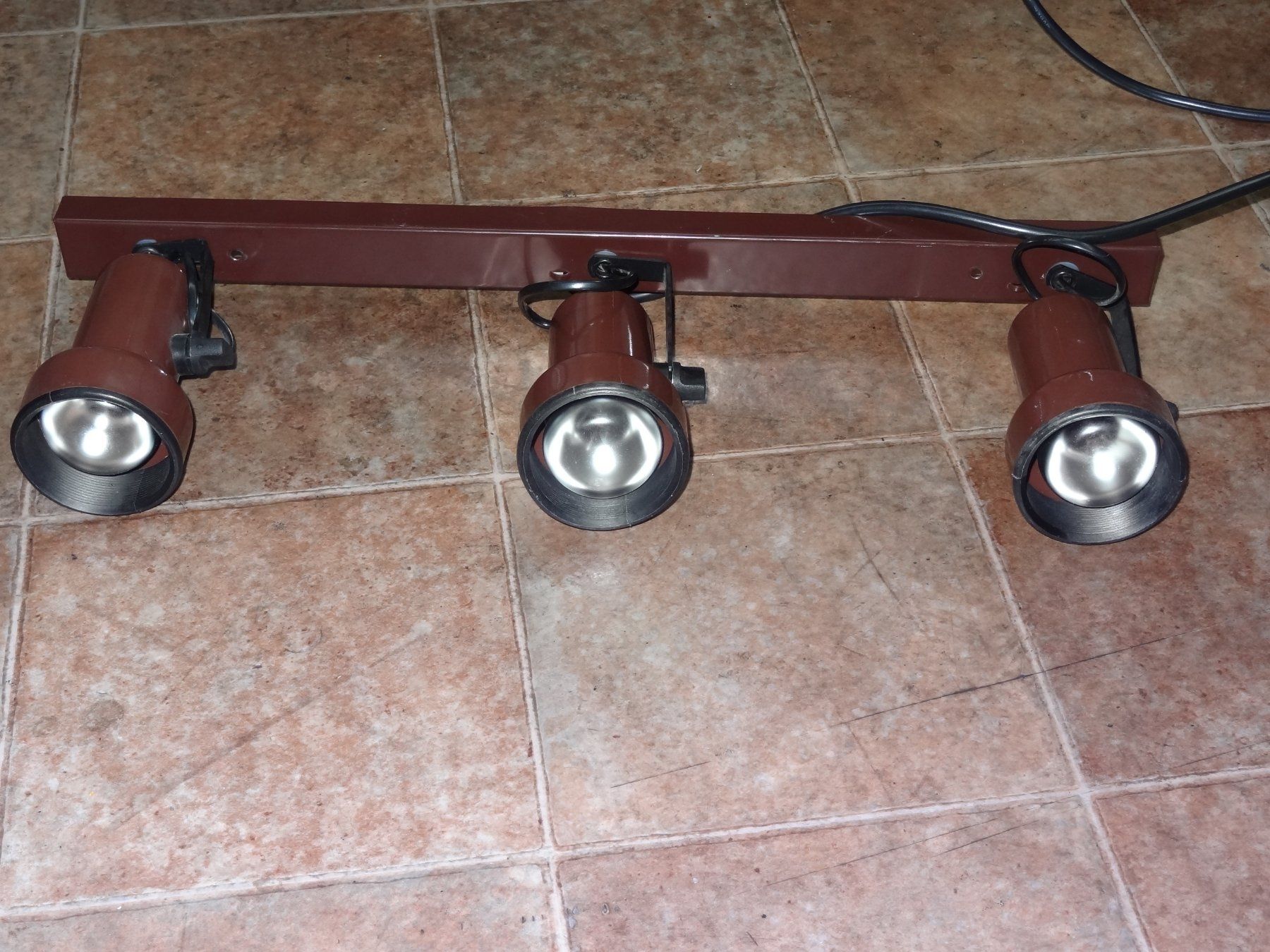 Kronleuchter & Deckenlampen: Dreifach Decken oder Wand Leuchte zu verkaufen – Gebraucht aus Gossau ZH von Sidecar7