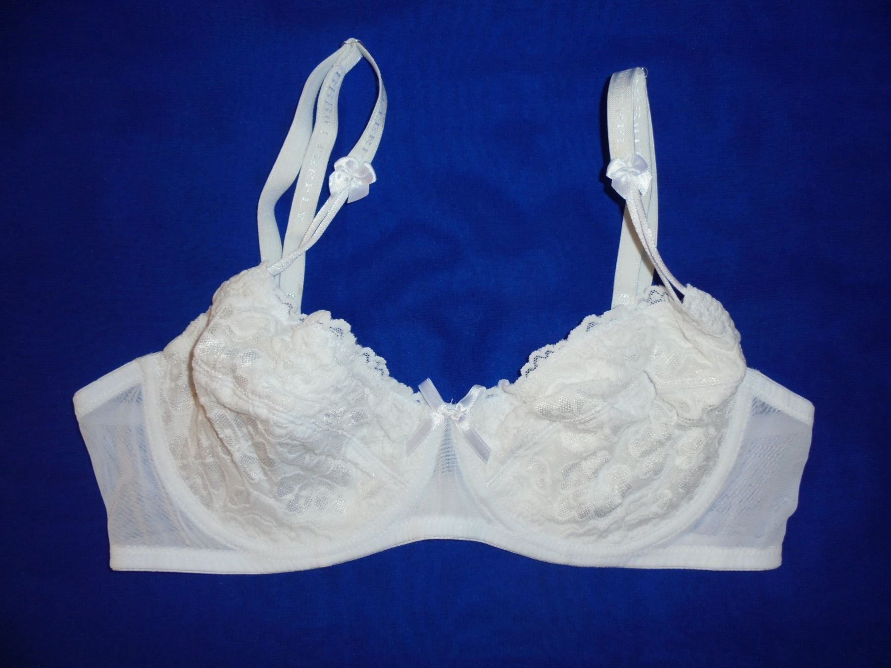 Altra biancheria intima: BÜGEL-BH GRÖSSE 80 B / 36 B – Nuovo e nell'imballaggio originale da Aarau Rohr venduto da PinkSchwein