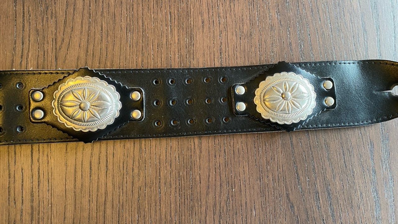 Strumenti musicali: Guitar Strap – Usato da ONEX venduto da charbcharb