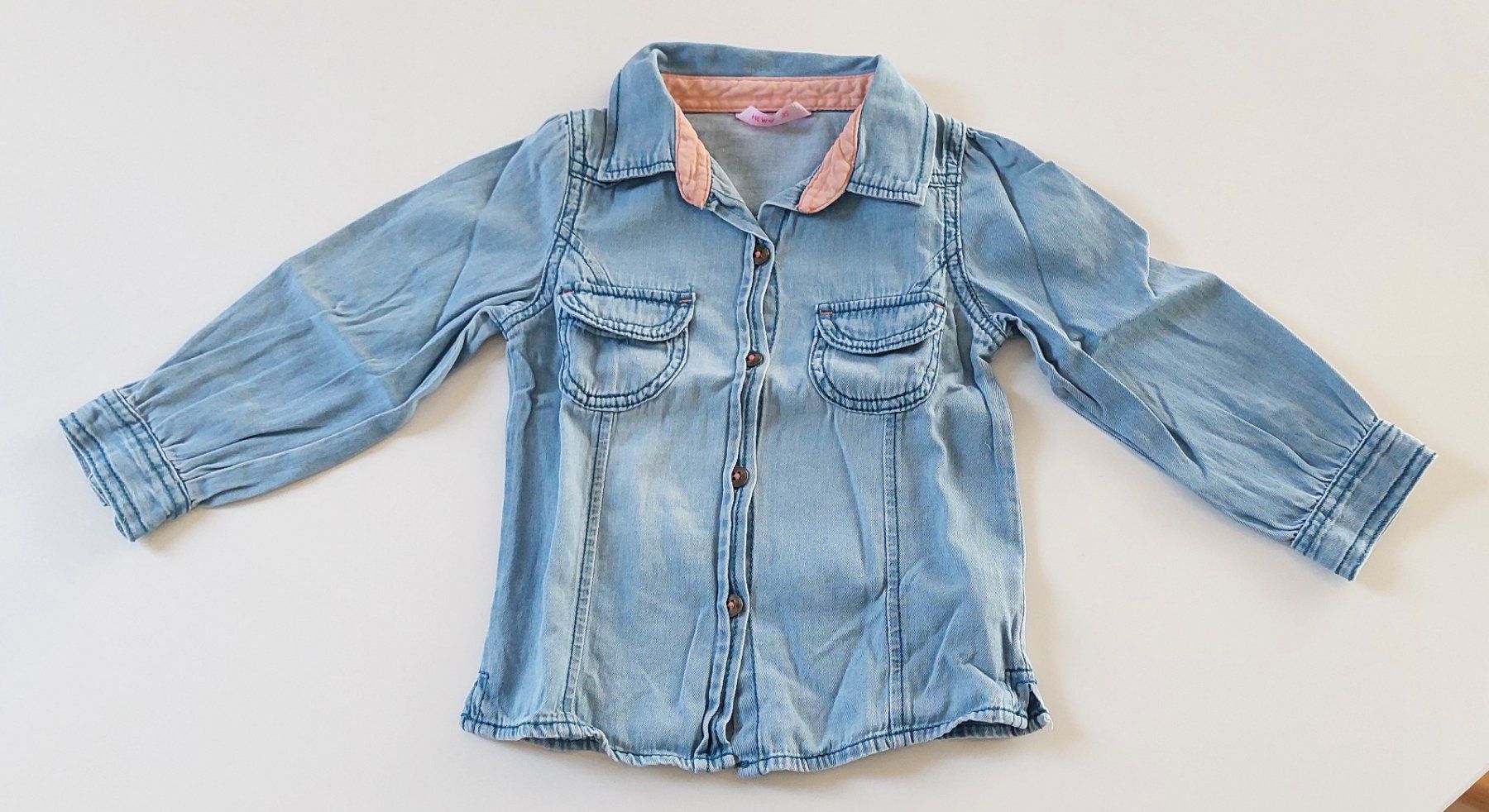 Camicette, T-shirt & Top: JEANSHEMD  |  HEMA  |  Grösse 92 | Jeansblau – Usato da Oberweningen venduto da Feindesign