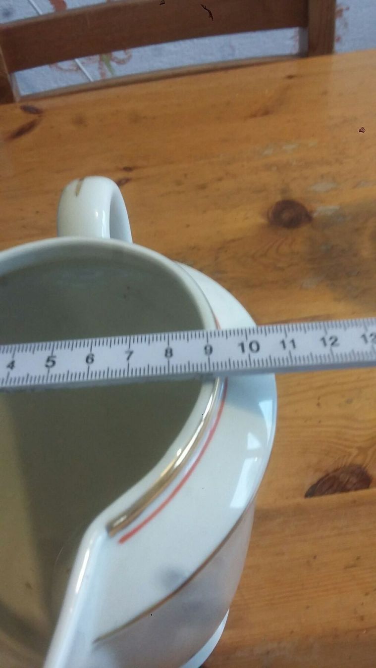 Carafes: 1 pot a limonade et 1 pot a lait – D'occasion à Miecourt par Marly1 7