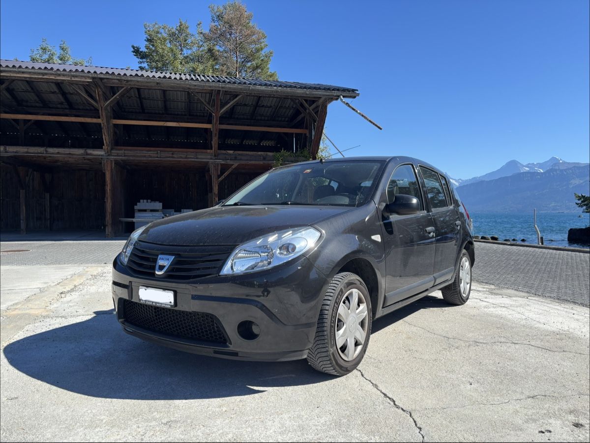 Dacia Automobili: Dacia Sandero 1.2  – Usato da Oey venduto da DigRent